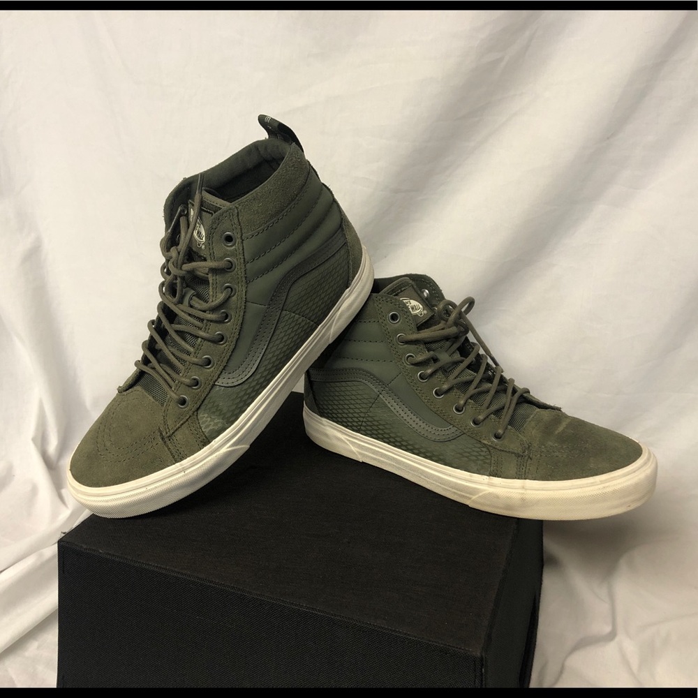 Men’s Vans MTE shoes Green size 10